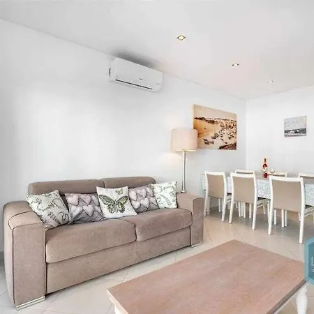 Terrace Miguel Torga Dream *